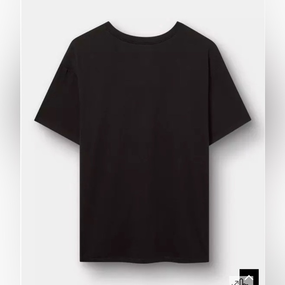 🆕 Torrid Disney Nightmare Before Christmas Tee size 2 - Picture 2 of 5